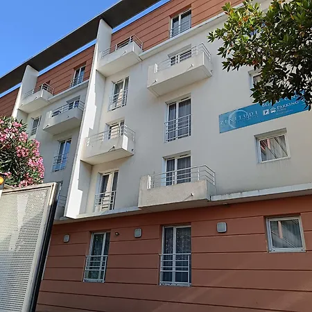 Zenitude - Avec Balcon En Hoteliere Aparthotel *