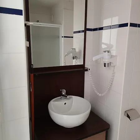 Zenitude - Avec Balcon En Hoteliere * Béziers